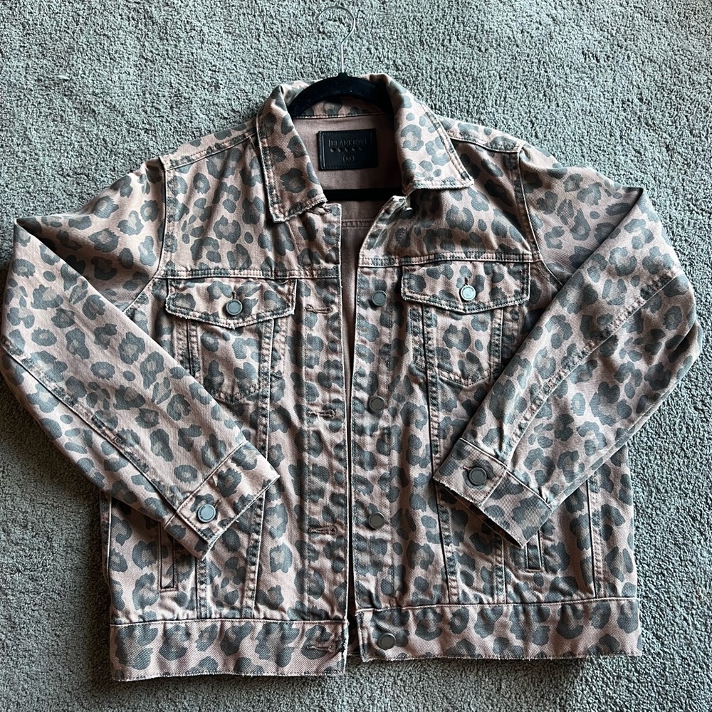 Blank Nyc Catwalk Trucker Leopard Animal Print